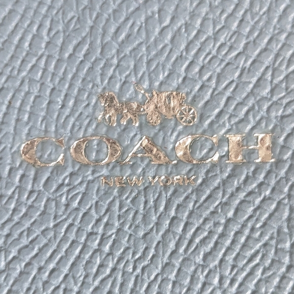 NWOT Coach Corner Zip Blue Twilight Wristlet Wallet - Picture 2 of 4